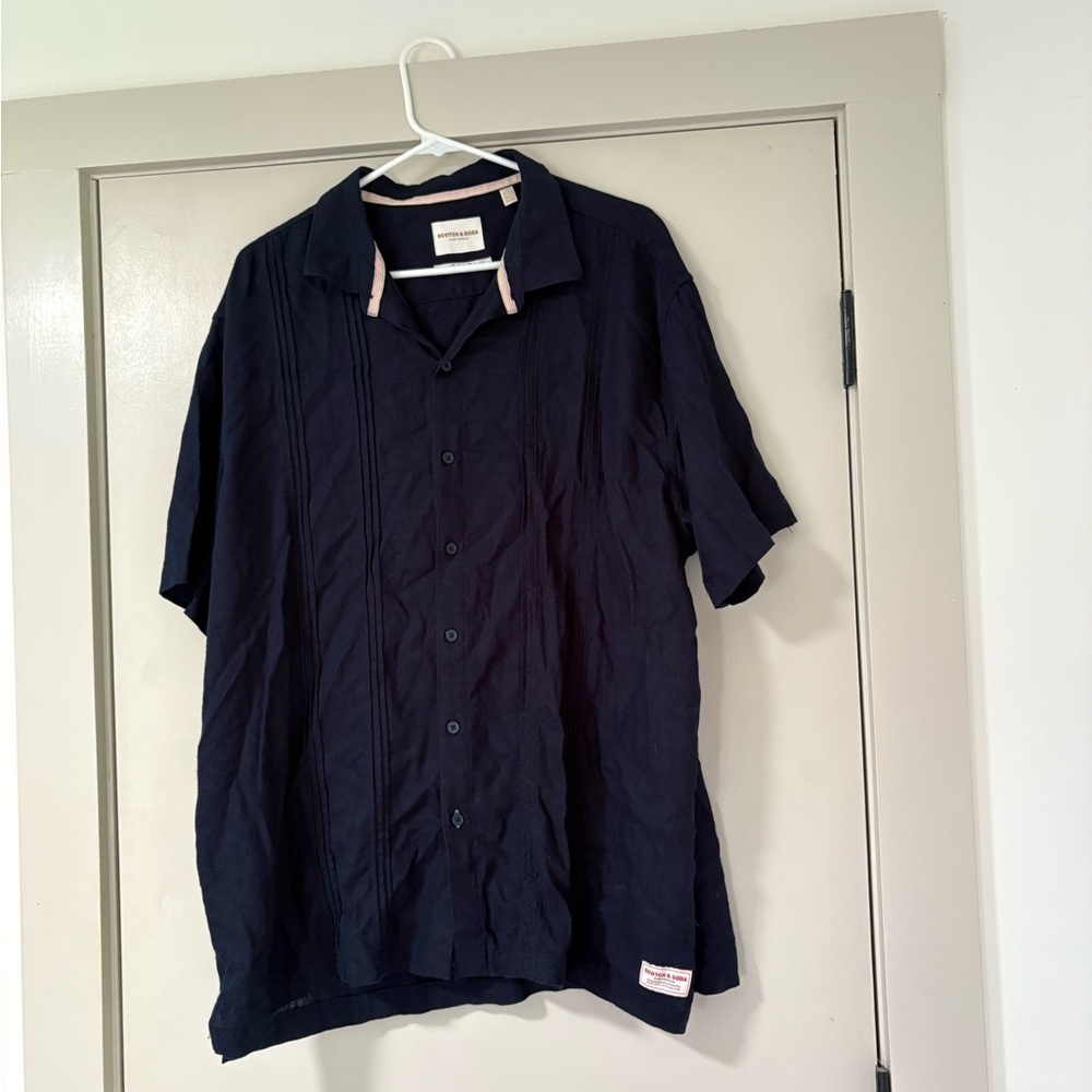 Linen Button-Up Shirt - Picture 5 of 10